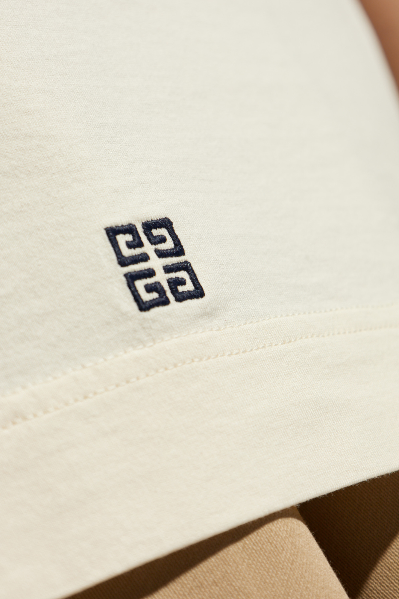 GIVENCHY サイドロゴ ワッフル生地シャツ Cream T-shirt with logo Givenchy - Vitkac Italy